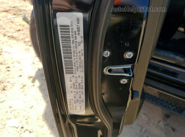 1C6RR7LG9LS140174 2020 RAM 1500 Black Widok komory silnika