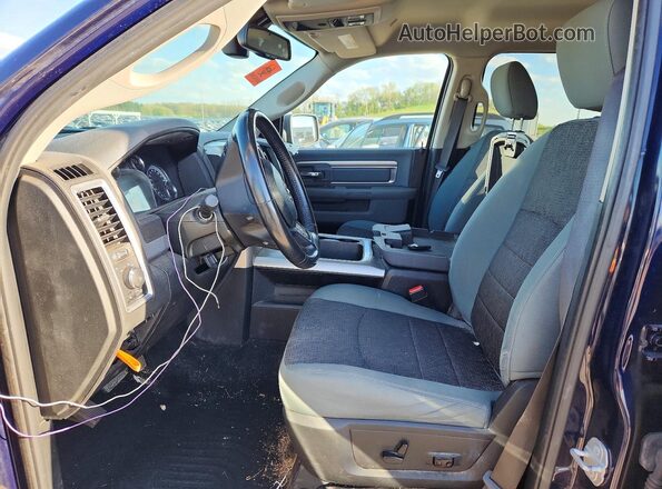 1C6RR7LM1JS354532 2018 RAM 1500 Blue Front interior view