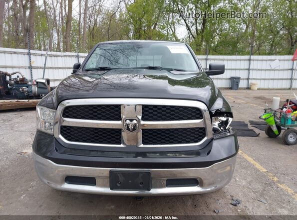 1C6RR7LT2HS669549 2017 RAM 1500 Черный Вид щитка приборов