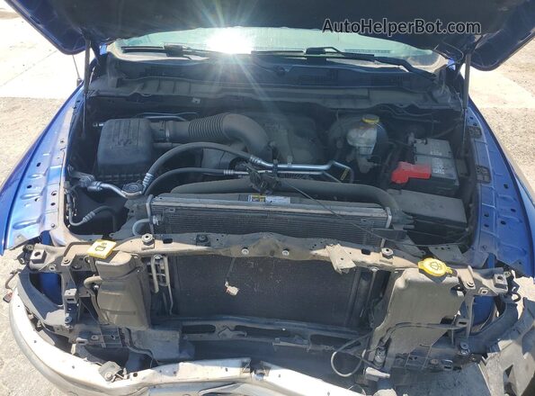1C6RR7LT2JS316167 2018 RAM 1500 Blue Vista interior trasera