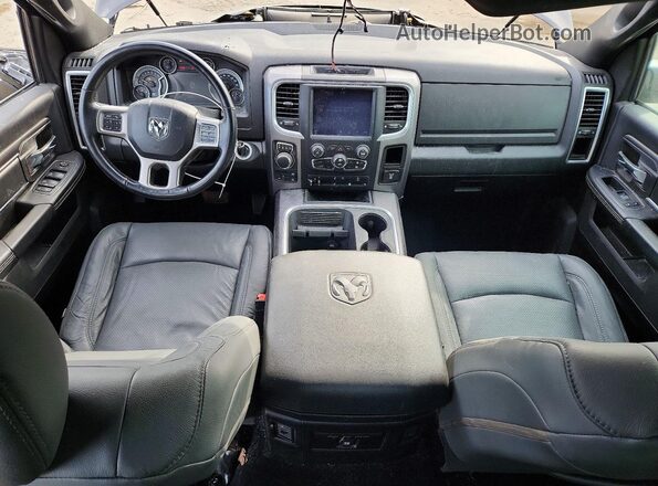 1C6RR7LT2MS500920 2021 RAM 1500 Gray Dashboard view