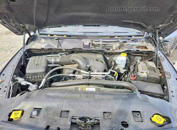 1C6RR7LT2MS500920 2021 RAM 1500 Gray Rear interior view