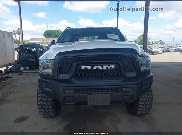 1C6RR7LT2MS528345 2021 RAM 1500 CLASSIC White Widok wnętrza z tyłu