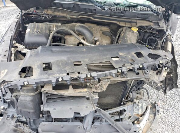 1C6RR7LT9HS829720 2017 RAM 1500 Угольный Вид задней части салона
