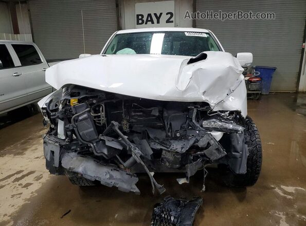 1C6RR7MT1JS241122 2018 RAM 1500 White Vista frontal
