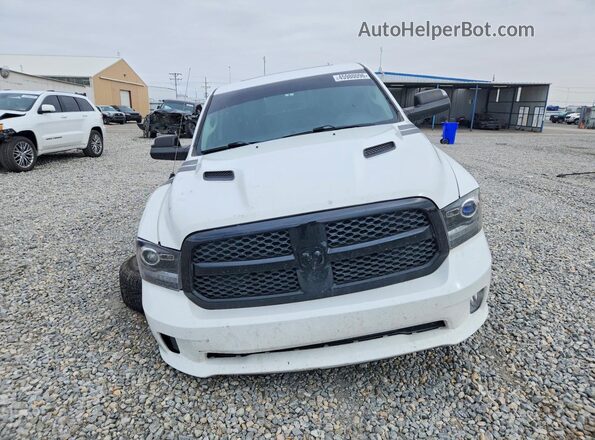 1C6RR7MTXJS259909 2018 RAM 1500 Белый Вид спереди