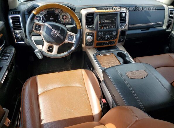 1C6RR7PTXHS660236 2017 RAM 1500 Синий Вид панели приборов