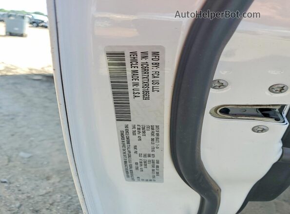 1C6RR7XTXRS185639 2024 RAM 1500 White Widok komory silnika