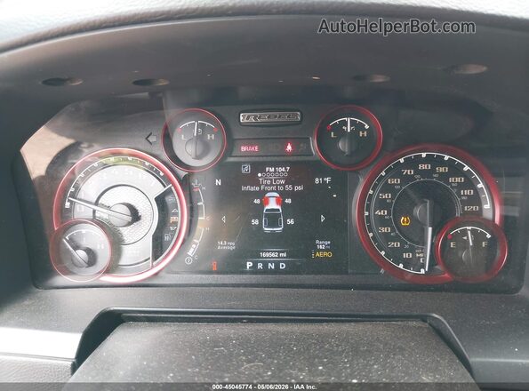 1C6RR7YT4GS336678 2016 RAM 1500 Серебряный Вид задних сидений