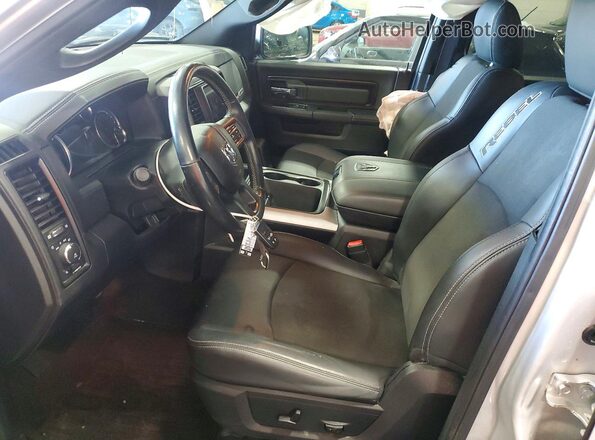 1C6RR7YT6JS122654 2018 RAM 1500 Silver Front interior view