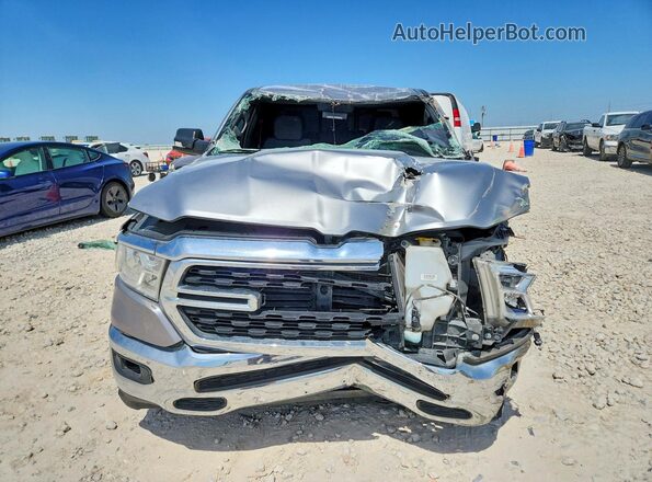 1C6RREBG0NN329237 2022 RAM 1500 Серебряный Вид спереди