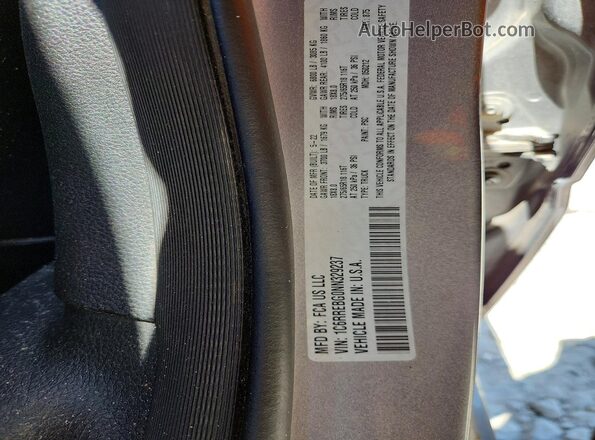 1C6RREBG0NN329237 2022 RAM 1500 Серебряный Вид подкапотного пространства