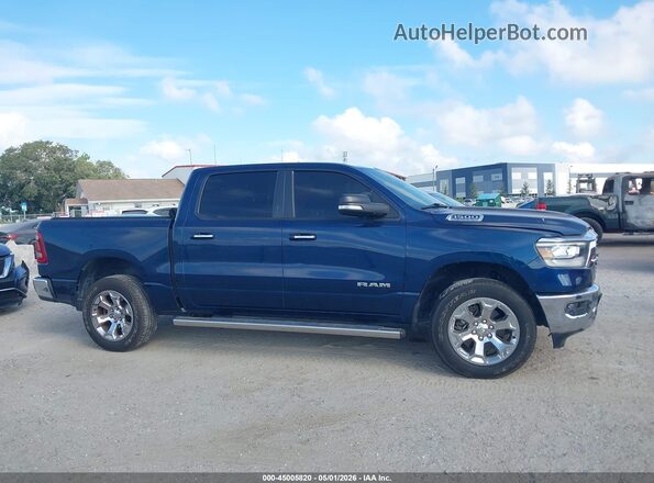 1C6RREFT0KN523091 2019 RAM 1500 Синий Вид задней части салона