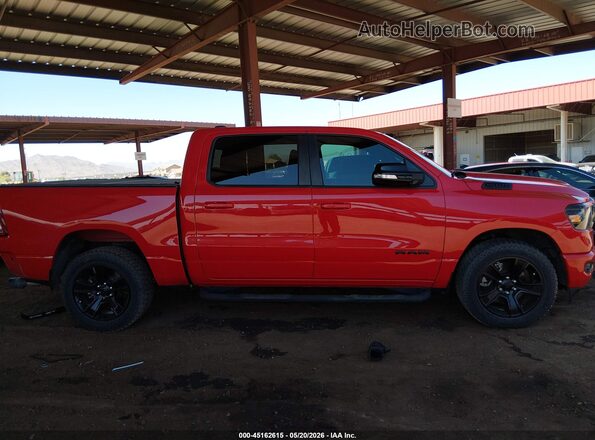 1C6RREFT6MN590068 2021 RAM 1500 Красный Панорамный вид салона 360°