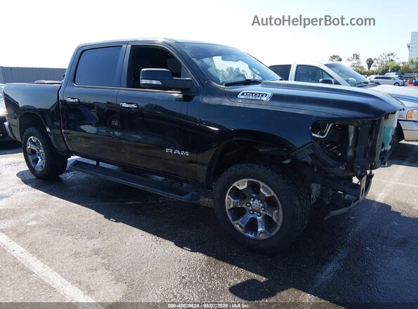 1C6RREFT7KN894197 2019 RAM 1500 Черный Передняя правая четверть