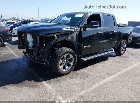 1C6RREFT7KN894197 2019 RAM 1500 Черный Передняя левая четверть