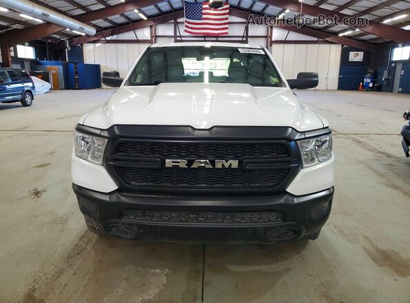 1C6RRFCG3NN438442 2022 RAM 1500 White Вид спереду