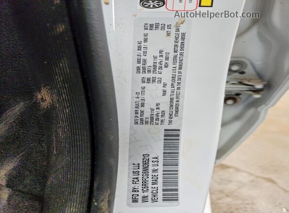1C6RRFCG6NN365213 2022 RAM 1500 Белый Вид подкапотного пространства
