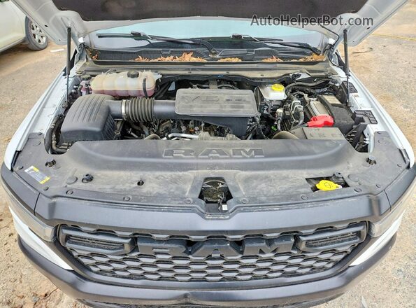 1C6RRFCGXSN650119 2025 RAM 1500 Белый Вид задней части салона