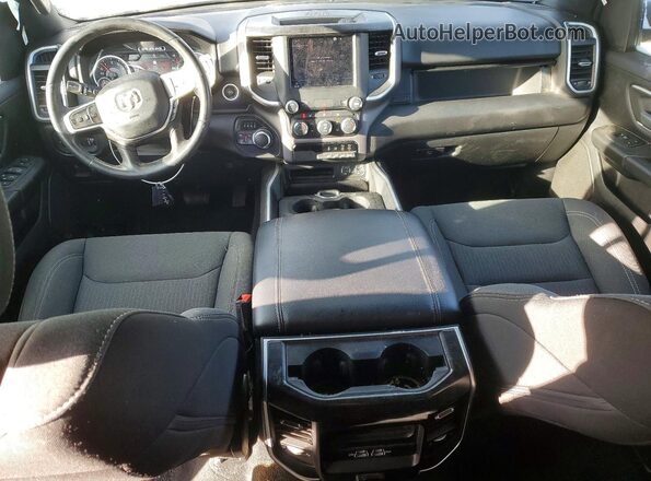 1C6SRFBT0NN137059 2022 RAM 1500 Black Dashboard view