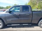 2020 Ram 1500 Big Horn  4x4 6'4 Box Серый vin: 1C6SRFBT4LN392133