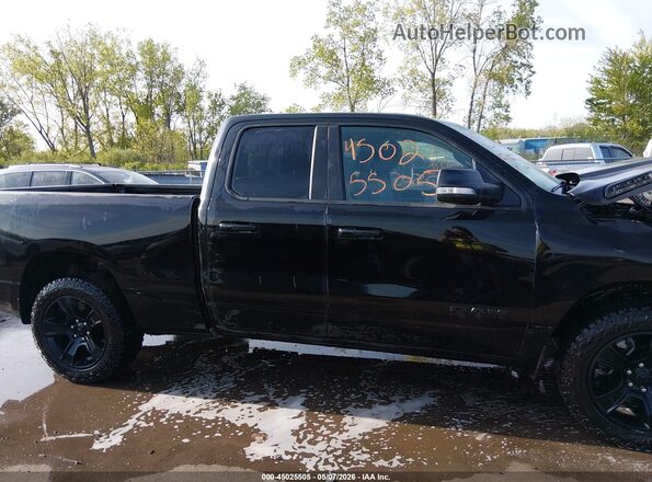 1C6SRFBTXMN558558 2021 RAM 1500 Черный Вид задней части салона