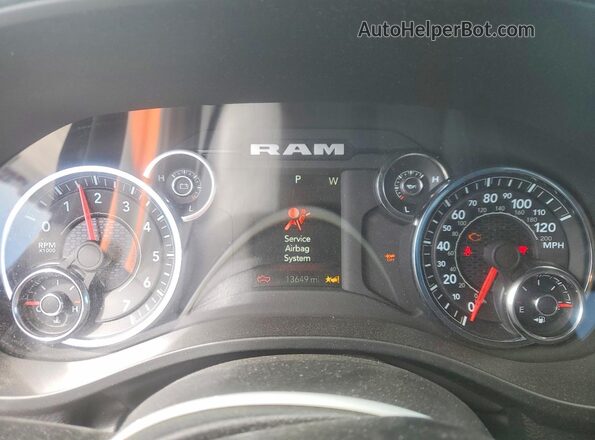 1C6SRFFP2SN683855 2025 RAM 1500 Black Vista del cuadro de instrumentos