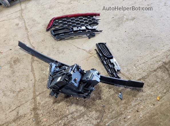 1C6SRFFP2TN159249 2026 RAM 1500 Красный Вид подкапотного пространства
