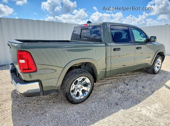 1C6SRFFP5TN255778 2026 RAM 1500 Green Tył prawy
