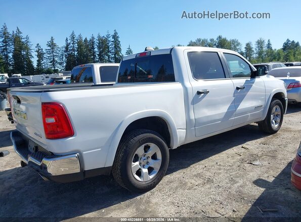 1C6SRFFPXSN562524 2025 RAM 1500 Белый Задняя правая четверть