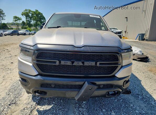 1C6SRFFT1MN577509 2021 RAM 1500 Серебряный Вид спереди