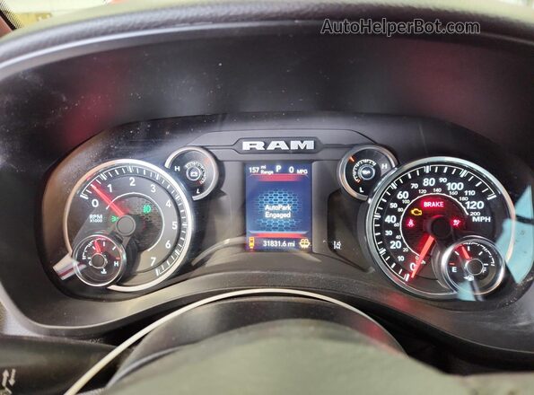 1C6SRFFT3RN157841 2024 RAM 1500 Red 