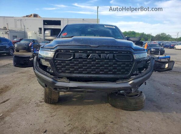 1C6SRFFT3TN252276 2026 RAM 1500 Серый Вид спереди