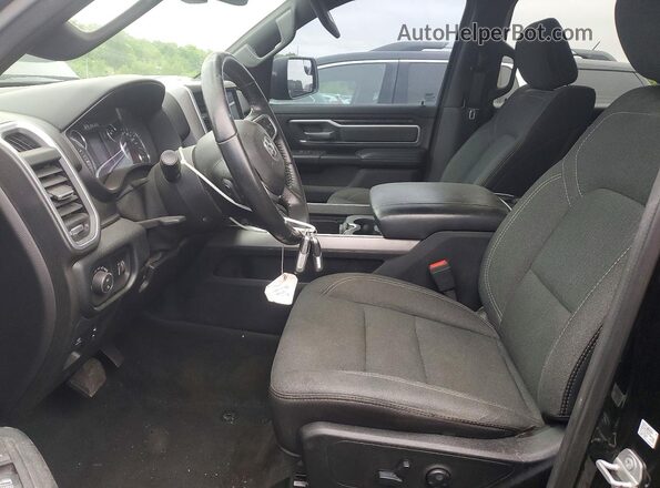 1C6SRFFT6LN200575 2020 RAM 1500 Black Widok wnętrza z przodu