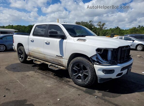 1C6SRFFTXLN293486 2020 RAM 1500 Белый Передняя правая четверть