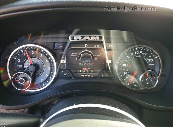 1C6SRFFTXLN325787 2020 RAM 1500 Black Widok zestawu wskaźników