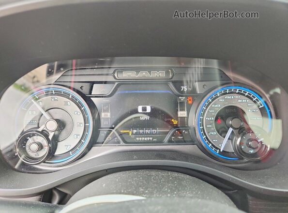 1C6SRFHT2NN137703 2022 RAM 1500 Gray Vista del cuadro de instrumentos
