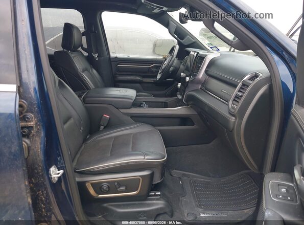 1C6SRFHT5KN632554 2019 RAM 1500 Blue Widok wnętrza z przodu