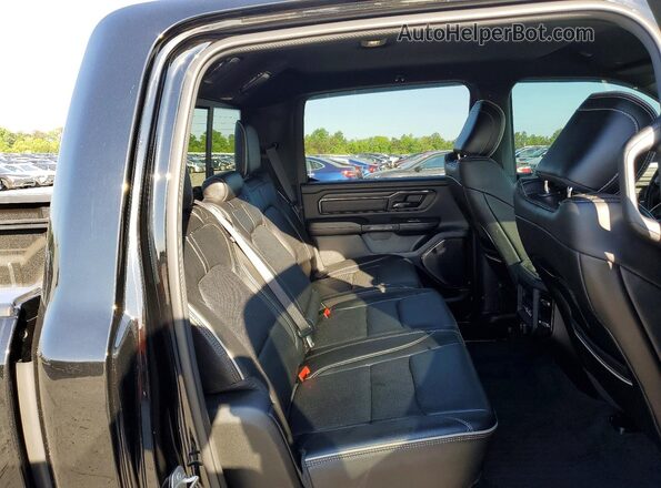 1C6SRFHT9PN678962 2023 RAM 1500 Черный Вид задних сидений
