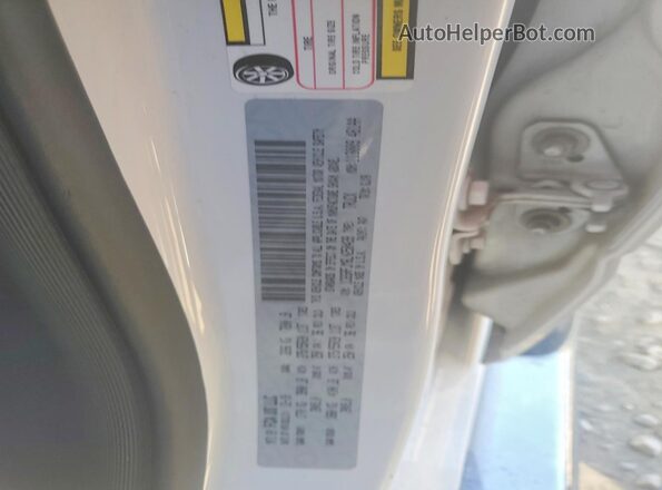 1C6SRFJM6LN250439 2020 RAM 1500 White ძრავის განყოფილების ხედი
