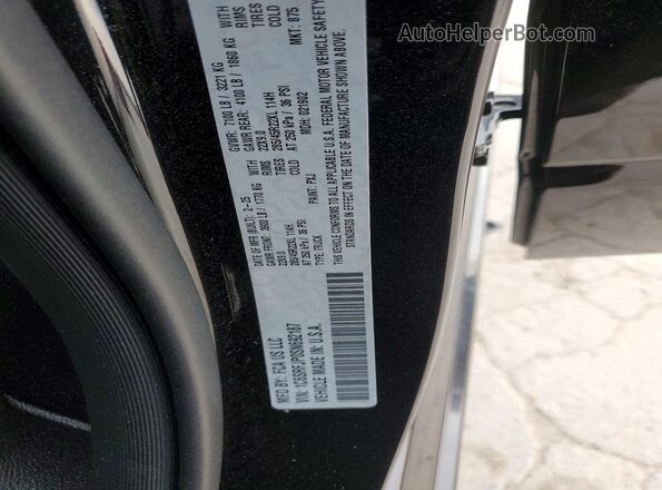 1C6SRFJP0SN692187 2025 RAM 1500 Black Widok komory silnika