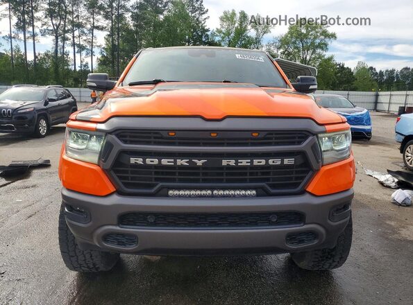 1C6SRFJT2NN167083 2022 RAM 1500 Оранжевый Вид спереди