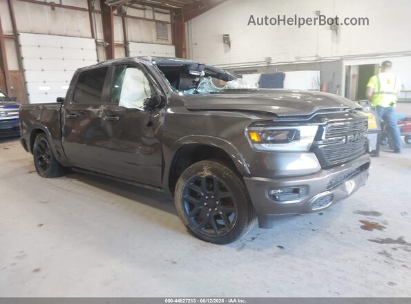 1C6SRFJT4NN285152 2022 RAM 1500 Серый Передняя правая четверть