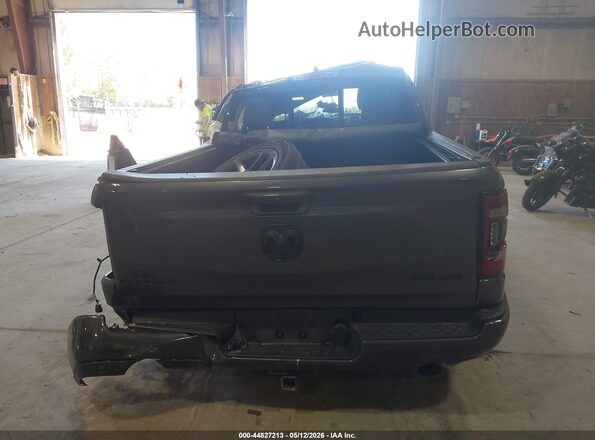 1C6SRFJT4NN285152 2022 RAM 1500 Серый 