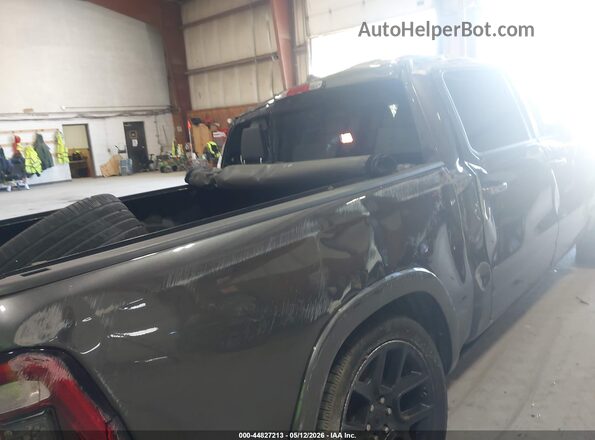 1C6SRFJT4NN285152 2022 RAM 1500 Серый 