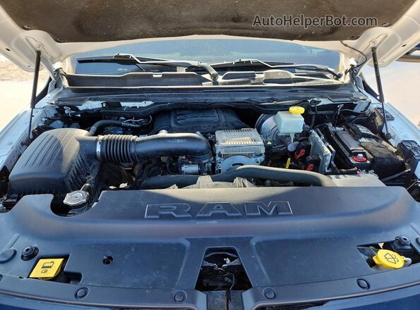 1C6SRFJT6MN590280 2021 RAM 1500 Белый Вид задней части салона