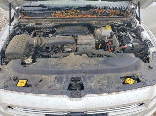 1C6SRFJT6MN643124 2021 RAM 1500 Белый Вид задней части салона