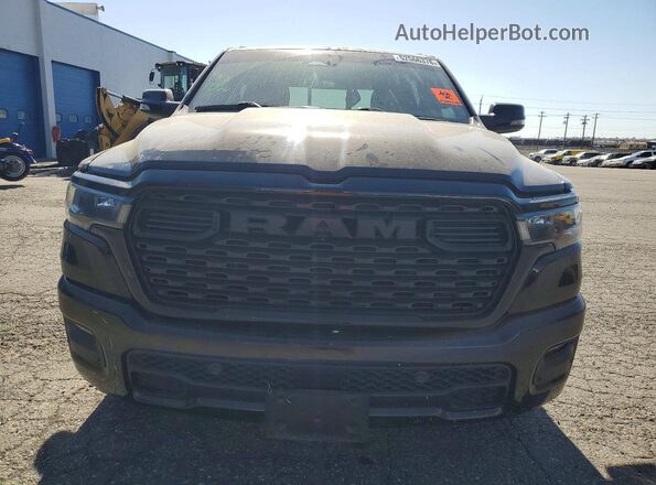 1C6SRFMP4SN546306 2025 RAM 1500 Black Vista interior trasera