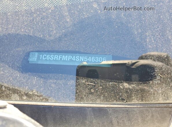 1C6SRFMP4SN546306 2025 RAM 1500 Black Vista del compartimento del motor