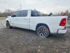2025 Ram 1500 Laramie Белый vin: 1C6SRFRP9SN533303
